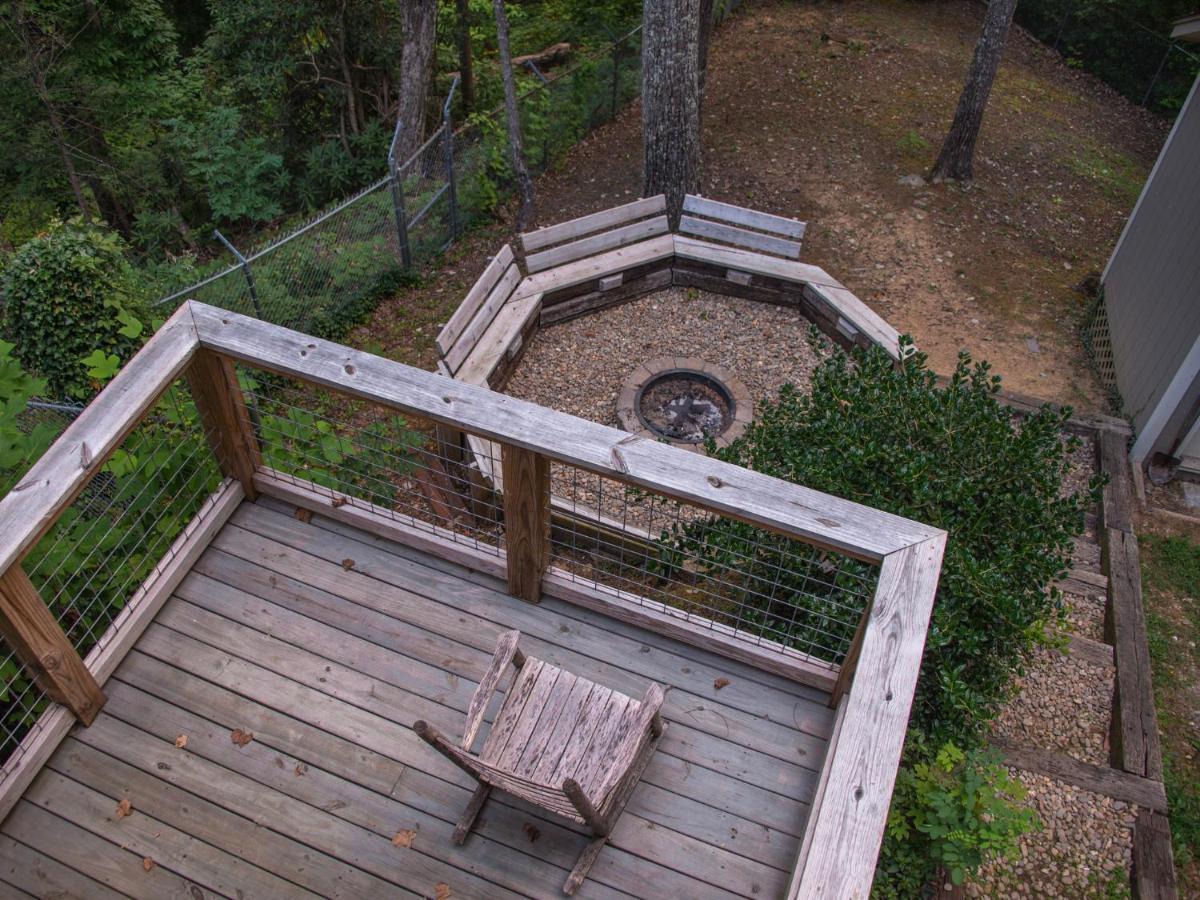 Bear View Chalet, 3 Bedroom, Pool, Pets, Arcades, Wifi, Hot Tub, Sleeps 12 Gatlinburg Exterior foto